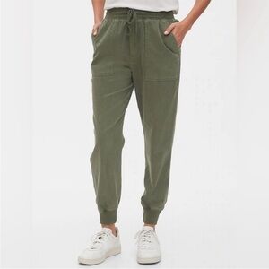 womens Green Jogger Pants